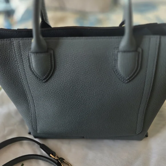 Authentic Longchamp Large Mailbox  Leather Tote Bag in Slate Blue - Picture 4 of 8